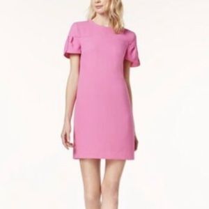 NWT$248 Trina Turk Jacinta shift dress in snap dragon pink, size 6